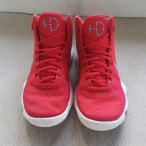 2017 Nike Hyperdunk University Red